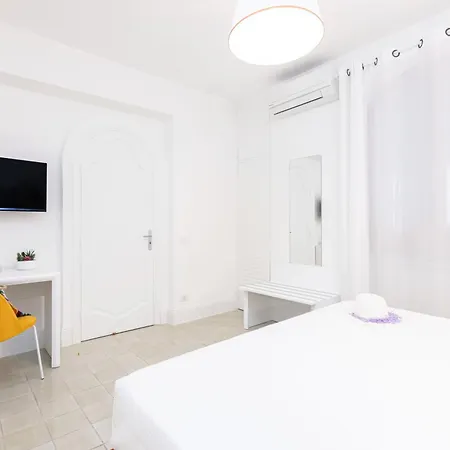 Yourhome - Magnifica 아파트
